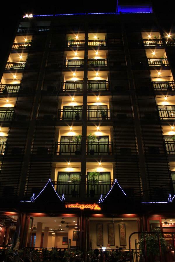 Patong Hemingway'S Hotel Phuket Exterior foto